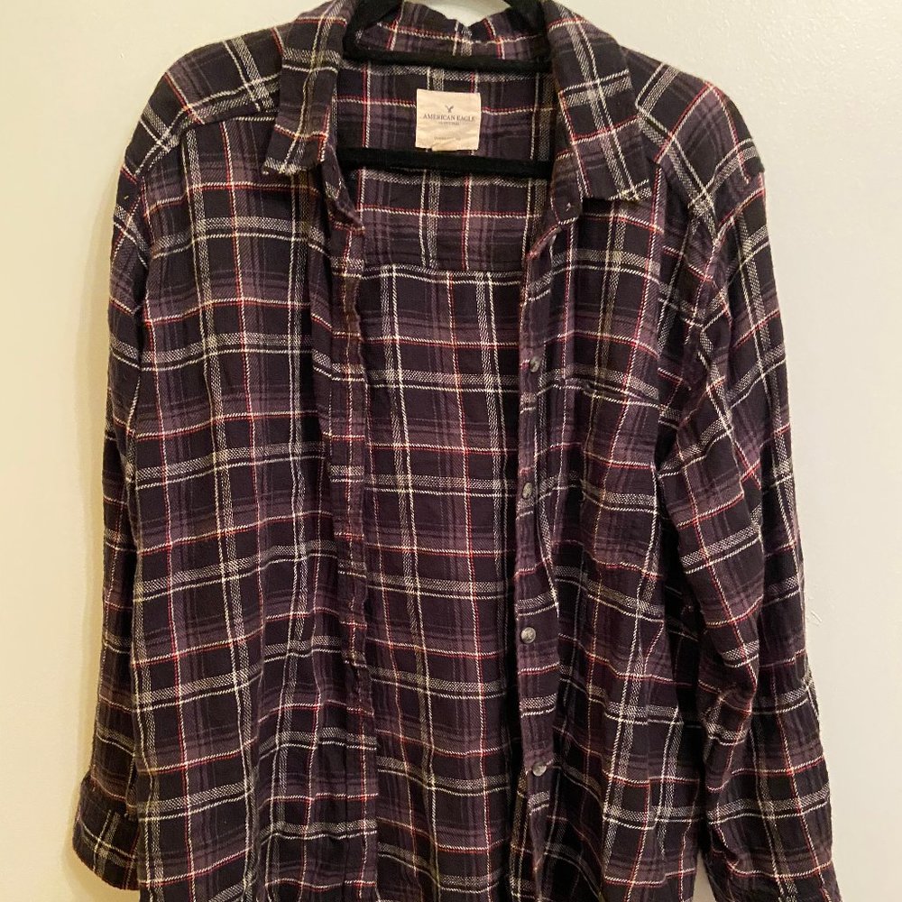 AEO Black Plaid Flannel w/ Roses